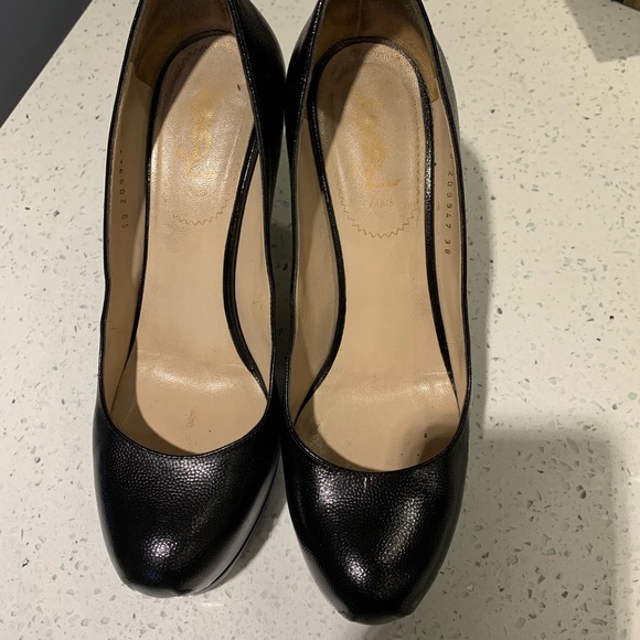 Authentic ysl heels - Picture 1 of 9